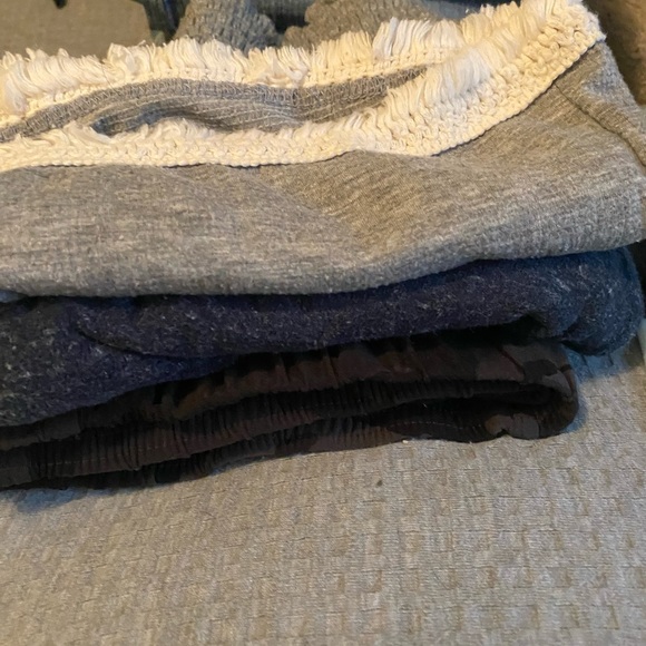 Medium/large size 7/8/9 bundle - Picture 5 of 15